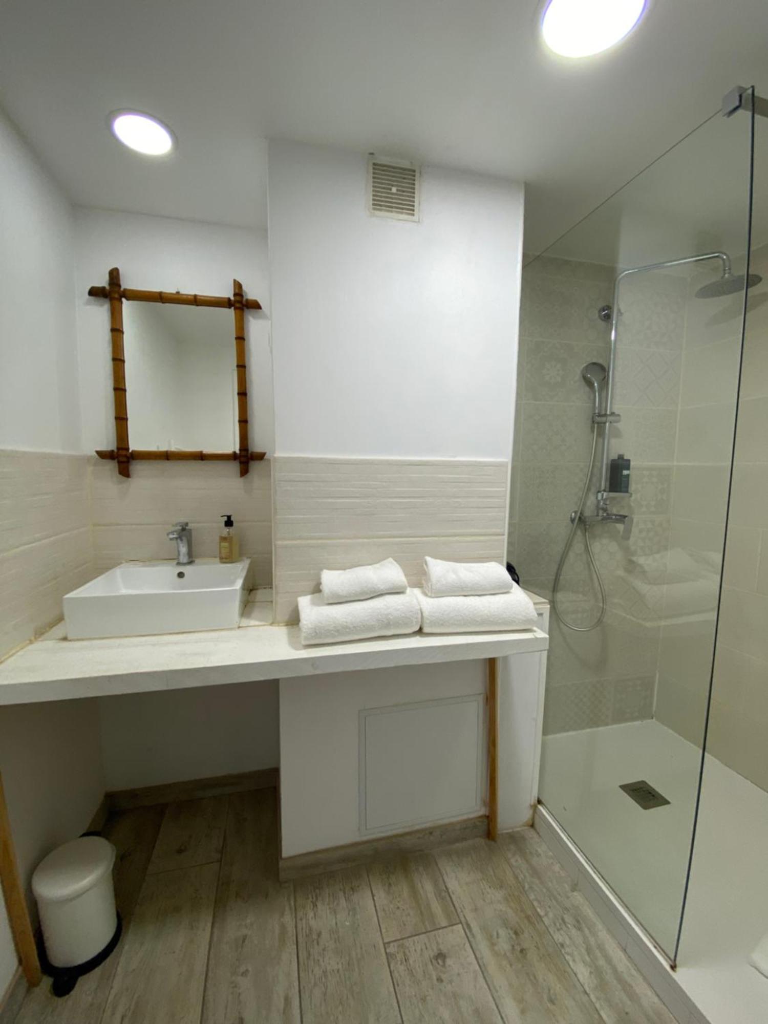 Bed and Breakfast L'Estrambord De Camargue Saintes-Maries-de-La-Mer Exterior foto